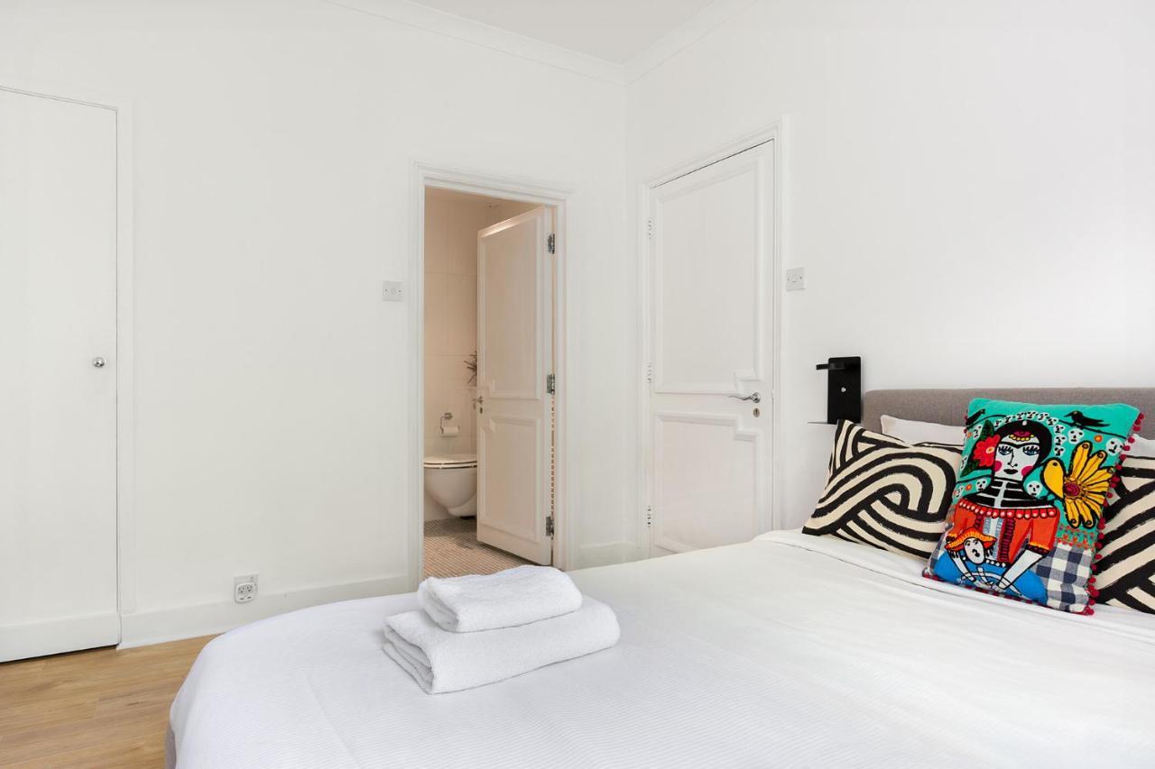 Beautiful 2 Bedrooms Apartment In Knightsbridge Londres Extérieur photo