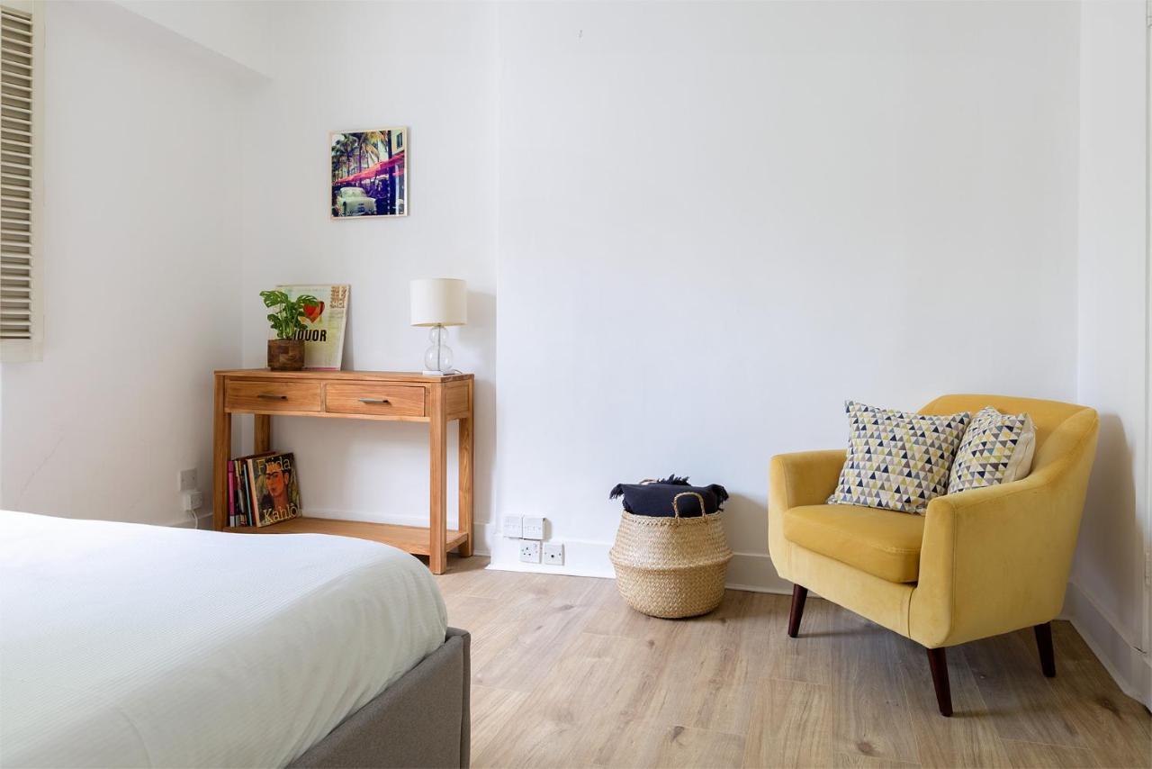 Beautiful 2 Bedrooms Apartment In Knightsbridge Londres Extérieur photo